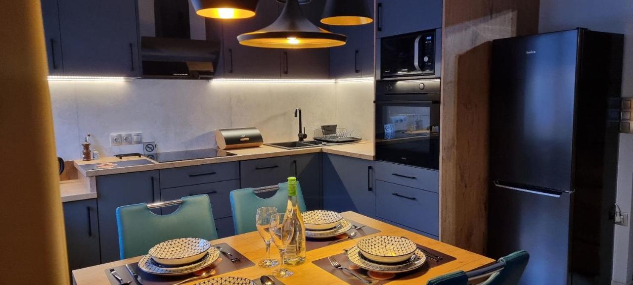Appartement Apartament LuxLoft à Piechowice Extérieur photo